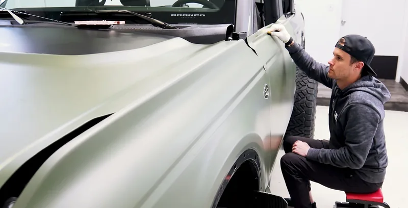 Ford Bronco green matte wrap
